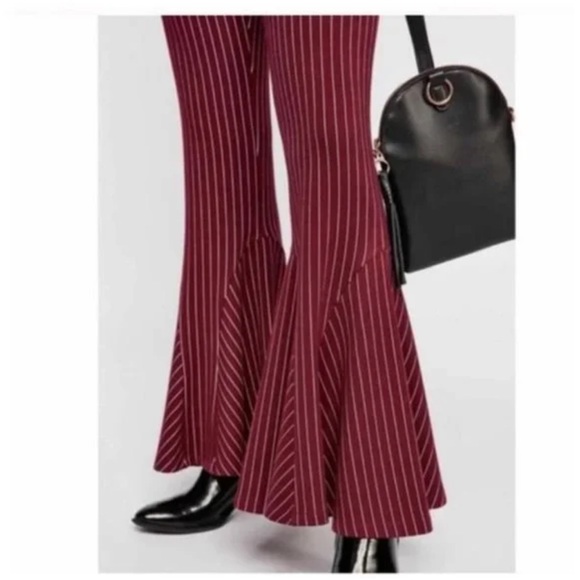 FREE PEOPLE Mari Ponte Knit Flare Casual Trouser Pants Winterberry Size 10 NWT - Picture 3 of 16
